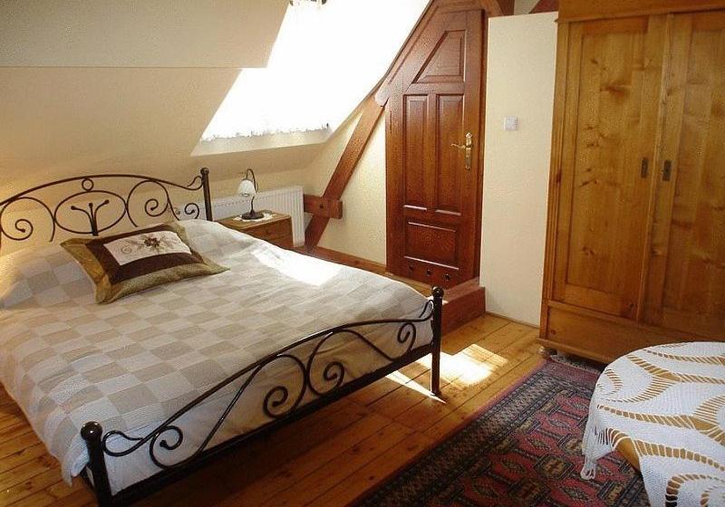 בית מלון כפרי Dworek Saraswati