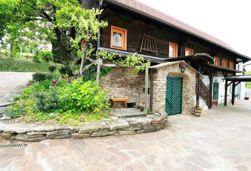 ホテル Schilcherlandhof