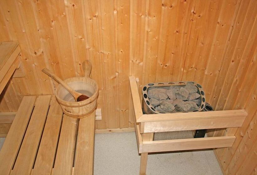 فندق Restaurant Tannenhof