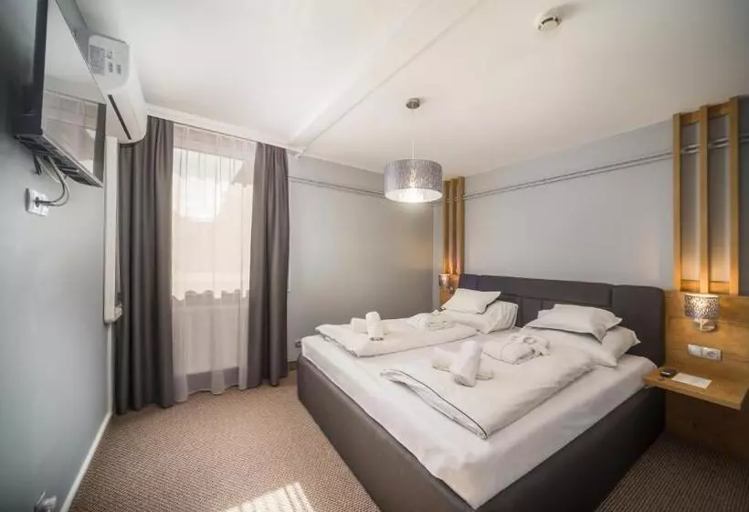 Park Hotel Ambrózia