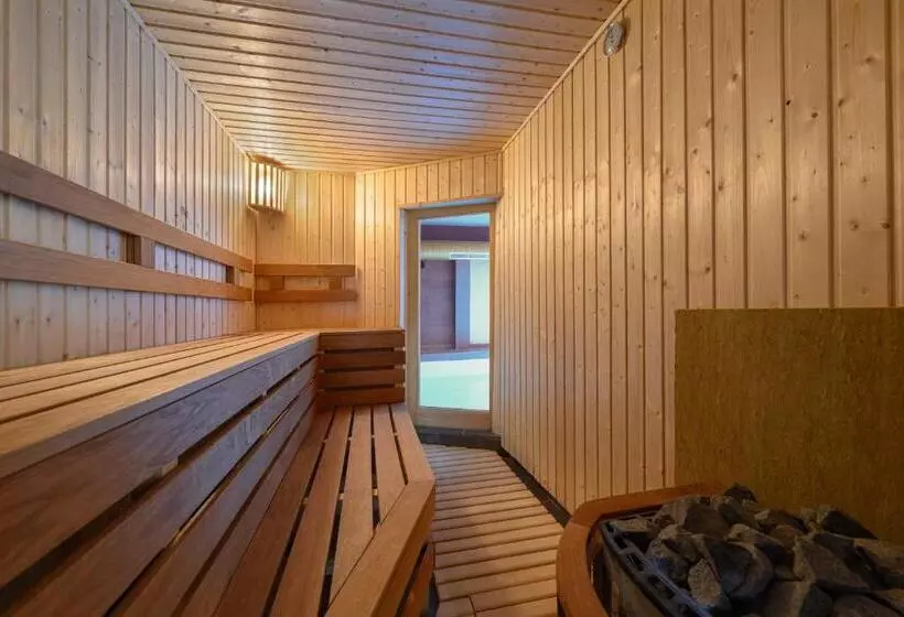 Park Hotel Ambrózia