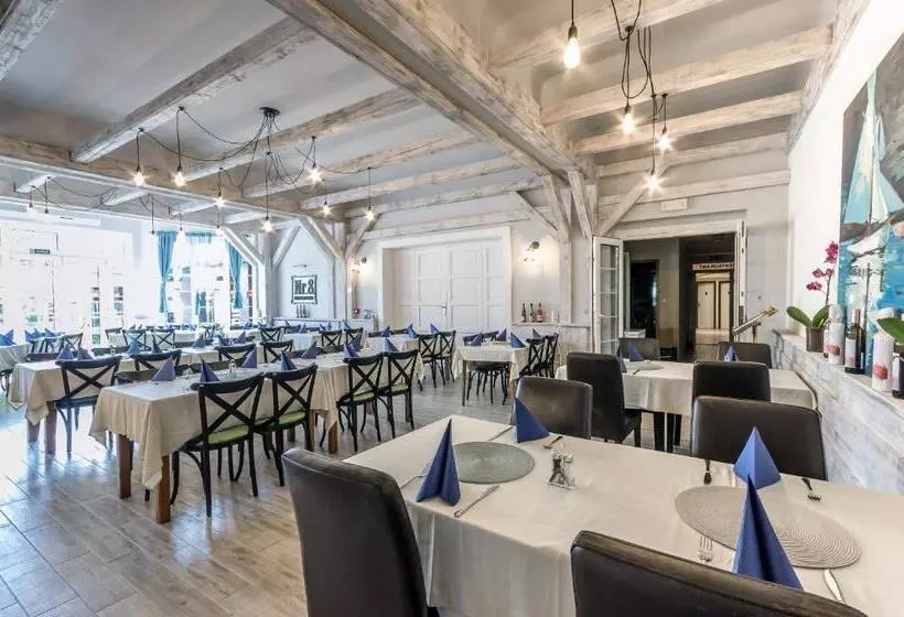 Park Hotel Ambrózia