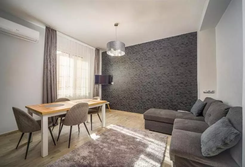 Park Hotel Ambrózia