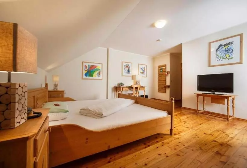 Пансион Il Plonner   Hotel Restaurant Biergarten