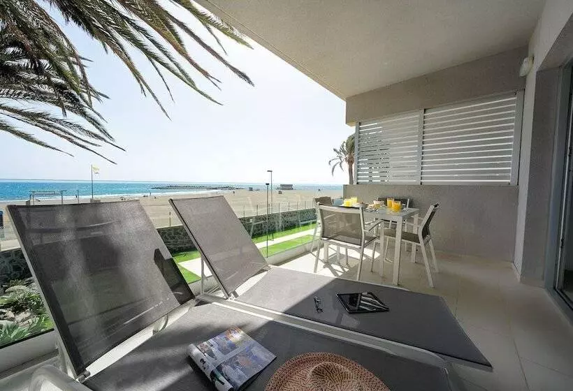 Apartamentos Con Mar