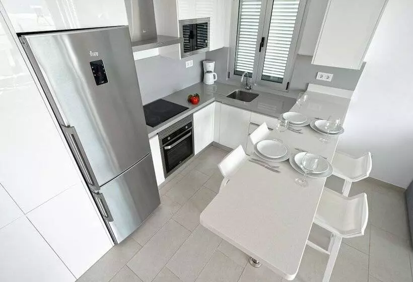 Apartamentos Con Mar