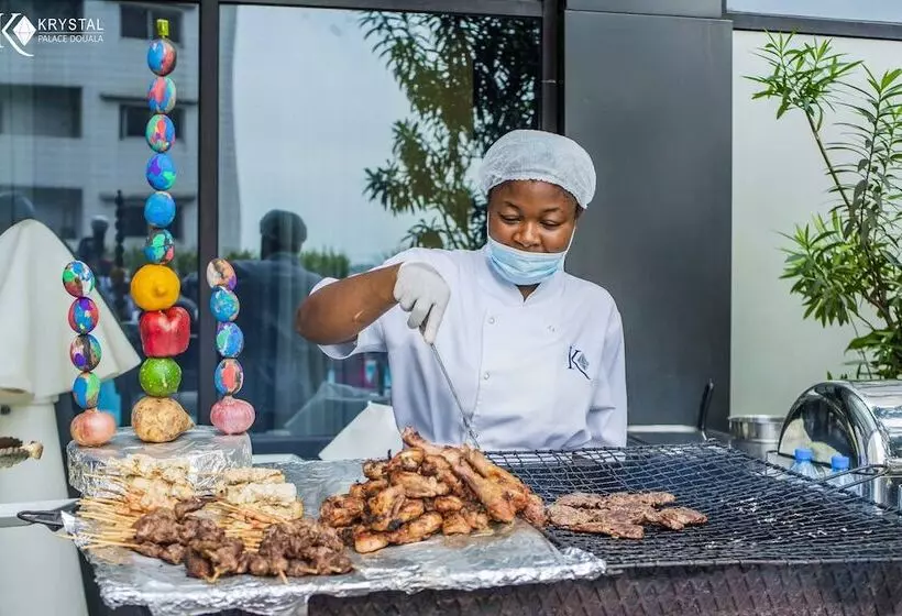 هتل Krystal Palace Douala