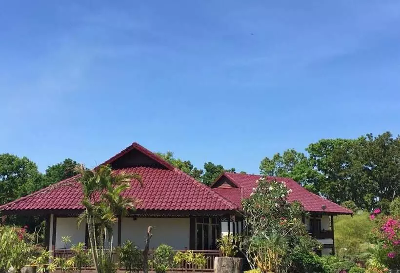 Hotelli Singgahsana Villa