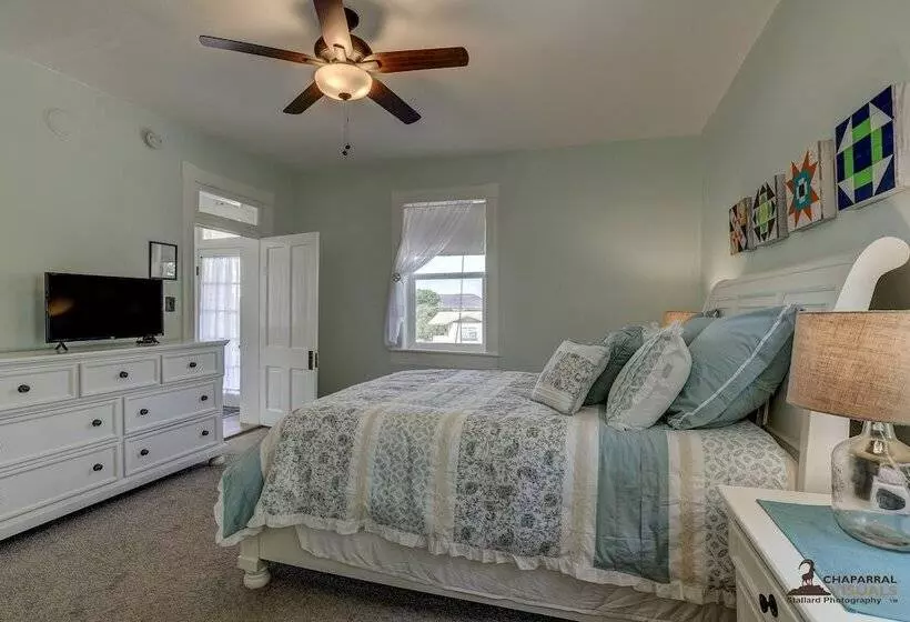 Orchard Cottage