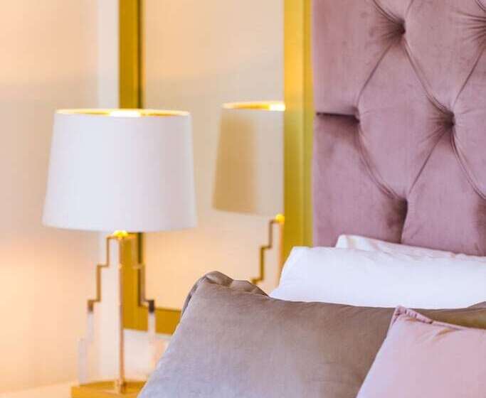 پانسیون Pinelopi Beach Suites