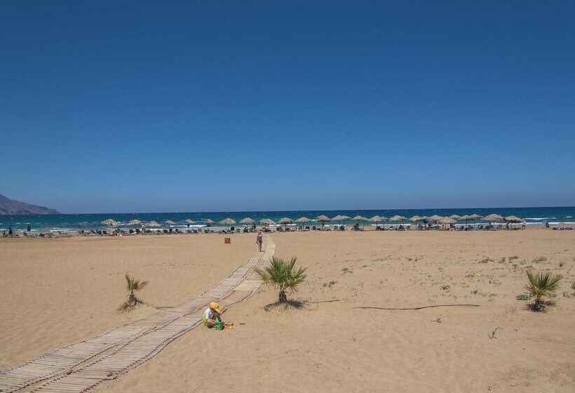 پانسیون Pinelopi Beach Suites