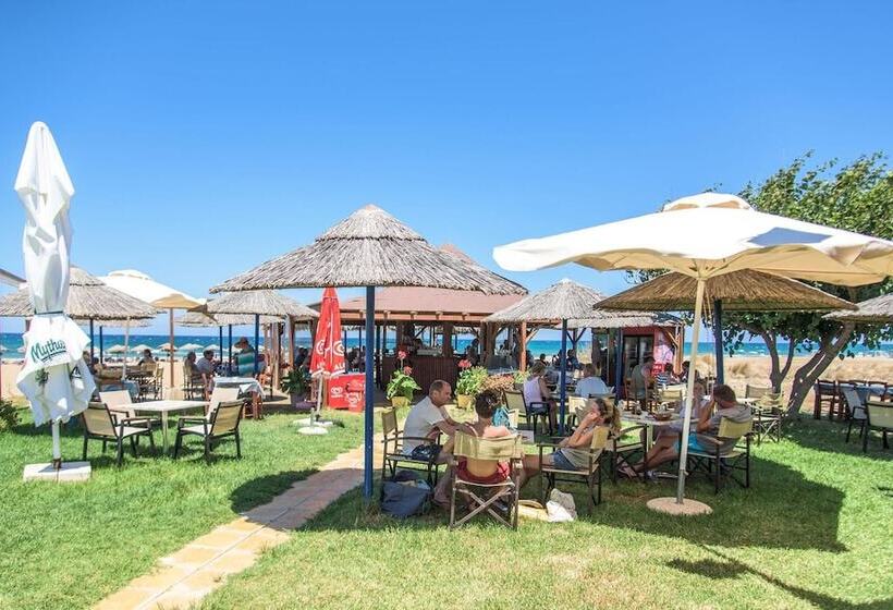 پانسیون Pinelopi Beach Suites