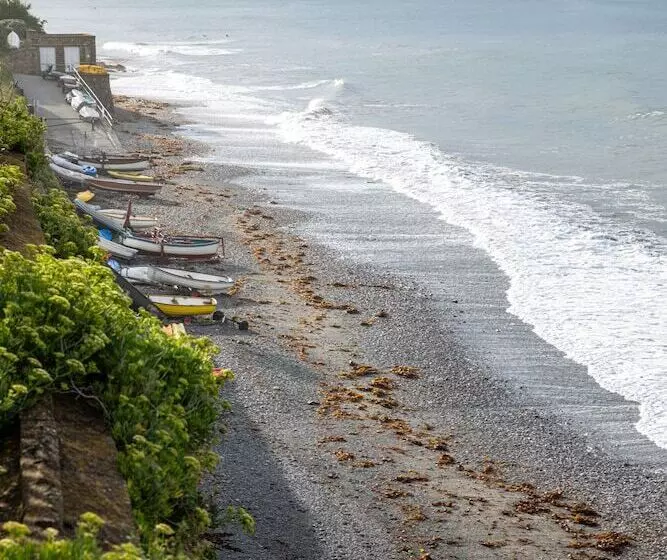 The Inn On The Shore