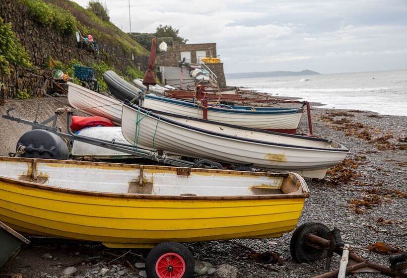 The Inn On The Shore