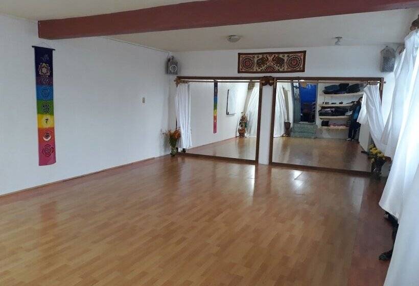 فندق صغير Casa Plena Ashram Urbano