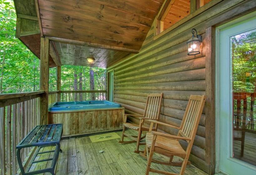 Cottage In The Pines #297