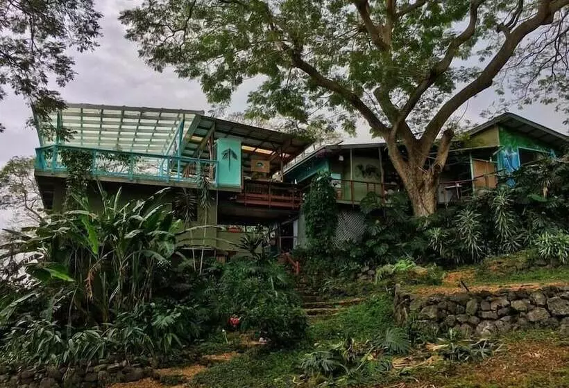 Aamiaismajoitus (B&B) Dragonfly Ranch