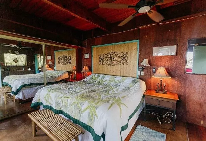 Aamiaismajoitus (B&B) Dragonfly Ranch