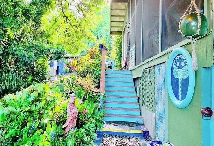 Aamiaismajoitus (B&B) Dragonfly Ranch