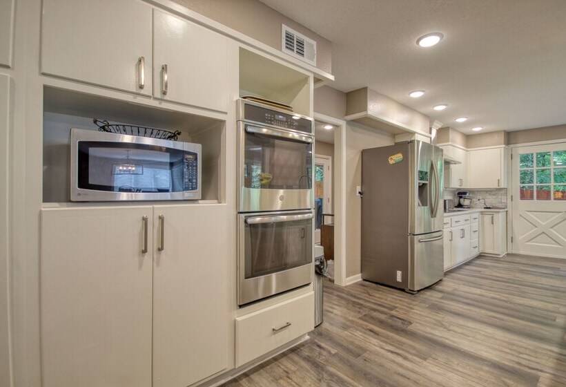 Gatlinburg   Barbara S Song #4125