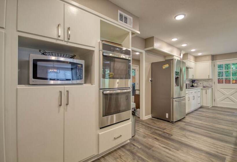 Gatlinburg   Barbara S Song #4125