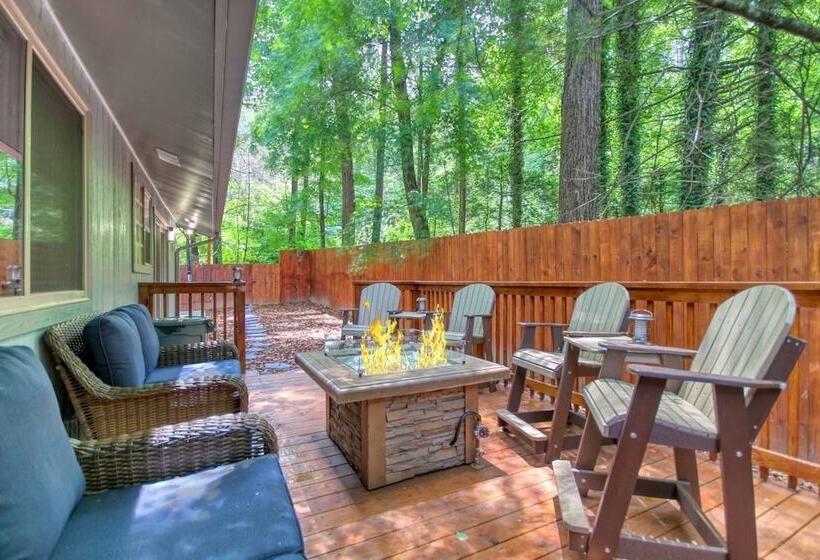 Gatlinburg   Barbara S Song #4125