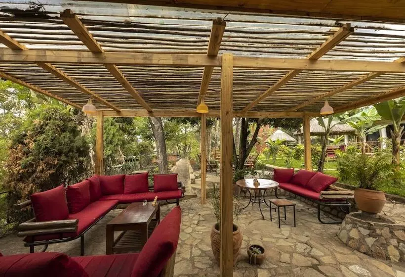 هتل Africa Safari Arusha