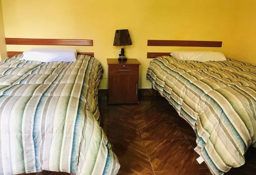 Hotelli Hospedaje Roly