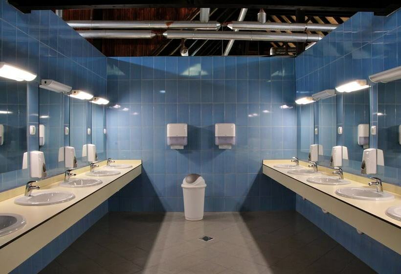 ホテル Kamp Korana