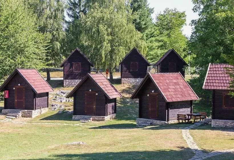 Hotelli Kamp Korana