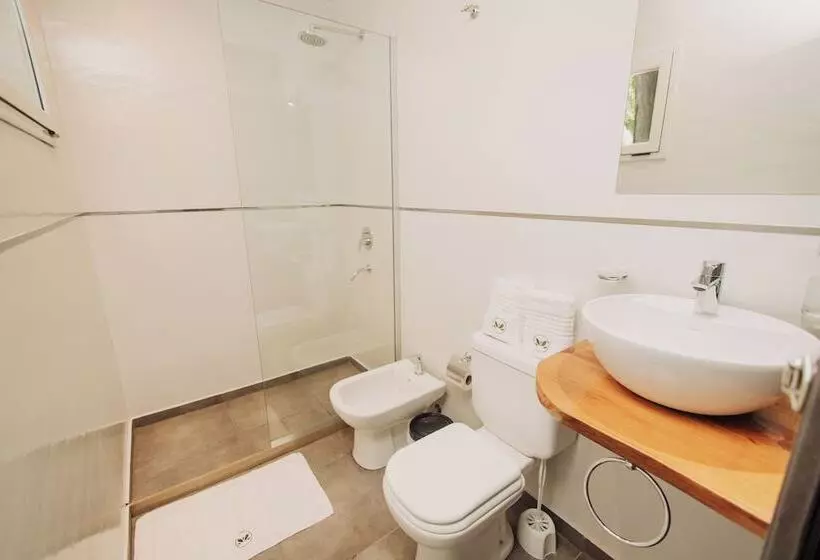 هتل Finca La Escondida San Rafael