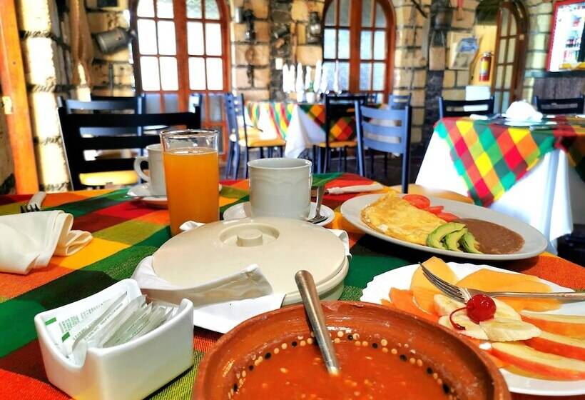 호텔 La Estancia Spa