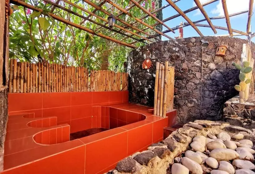 Hotelli La Estancia Spa