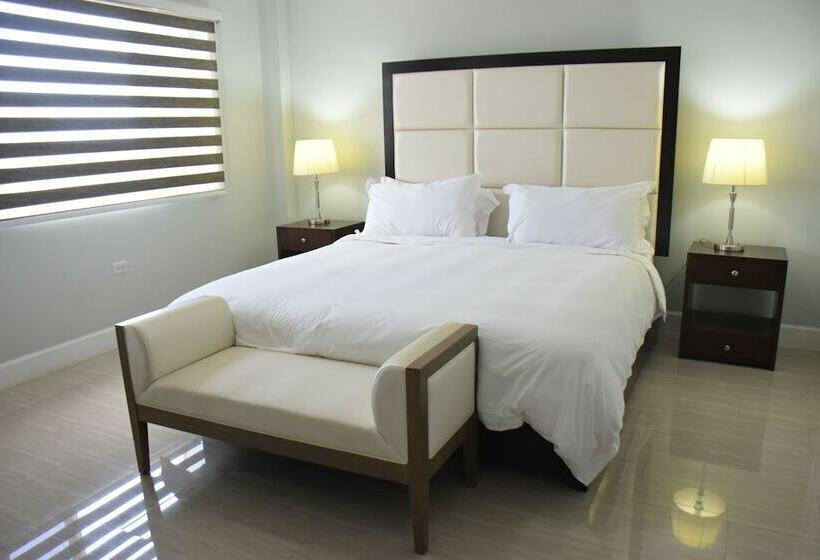 هتل Sunset Marina Suites 2 & 3 Bedrooms