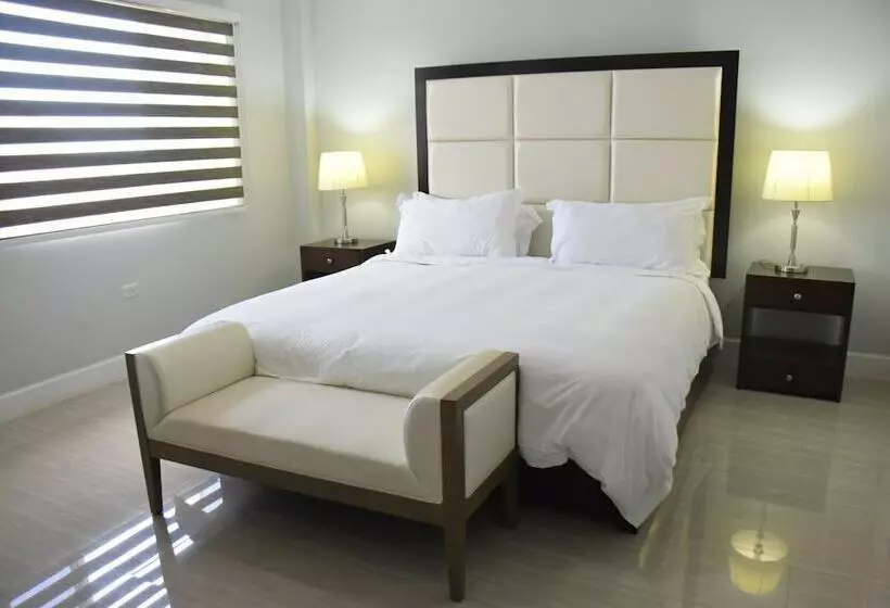 هتل Sunset Marina Suites 2 & 3 Bedrooms