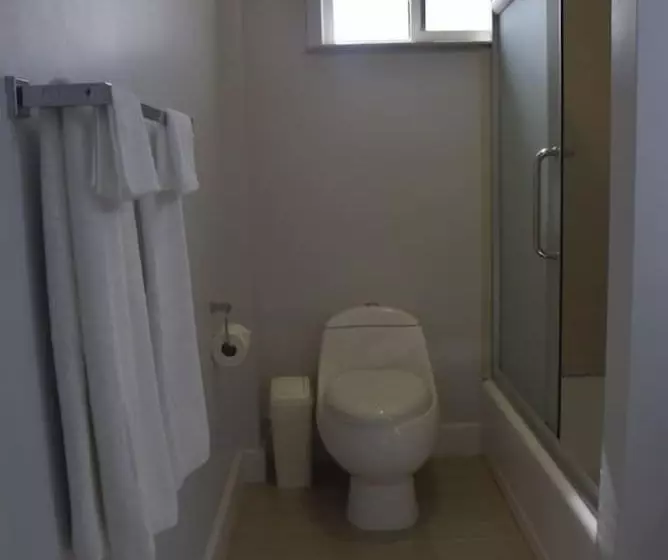 هتل Sunset Marina Suites 2 & 3 Bedrooms