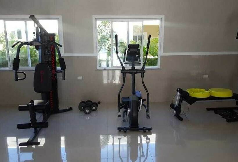 هتل Sunset Marina Suites 2 & 3 Bedrooms