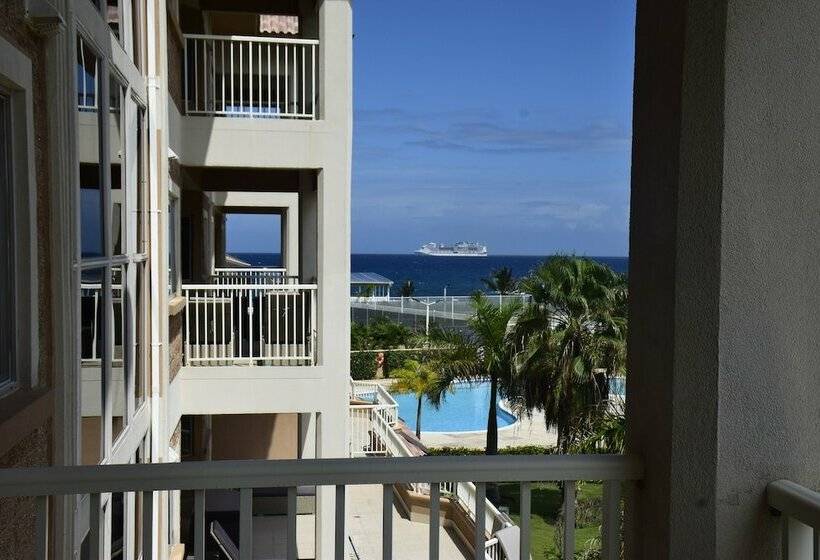 هتل Sunset Marina Suites 2 & 3 Bedrooms