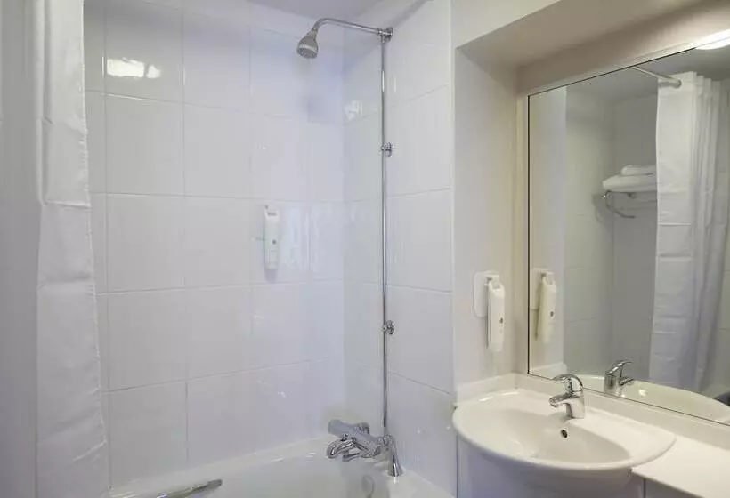 Hotelli The Bowman By Greene King Inns