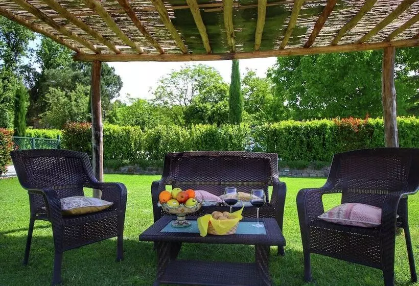 Lush Apartment In Lucignano With Pool