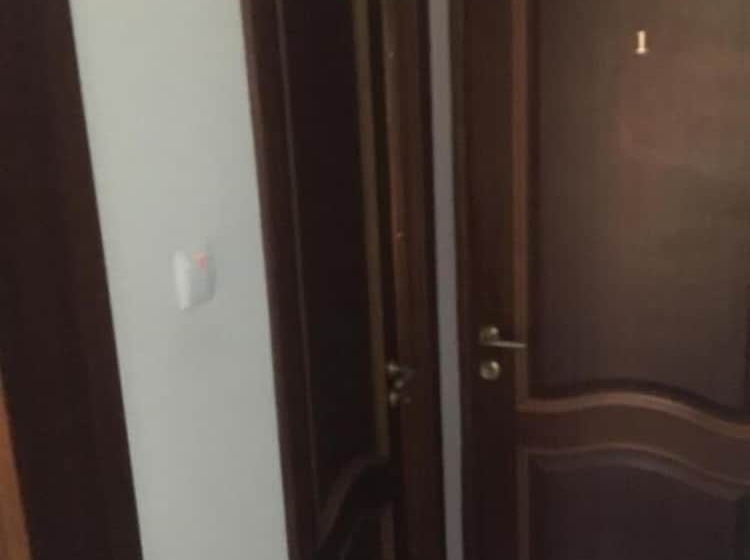 پانسیون Adrada Palace Guest House