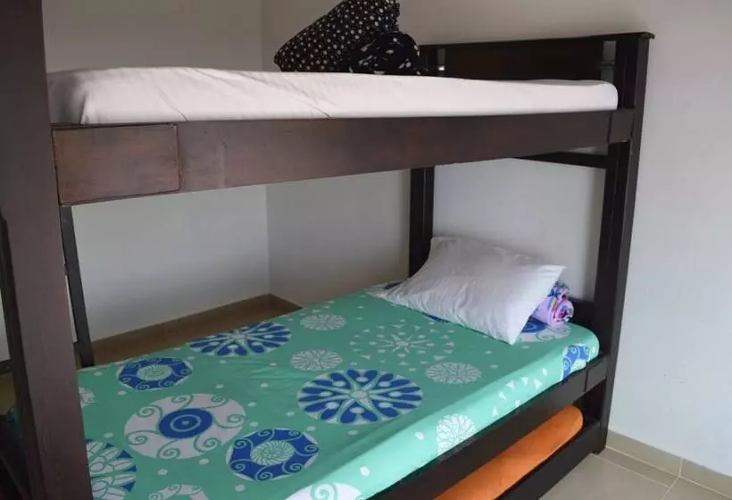 ペンション Balcones De La Casona Hostel