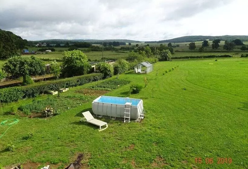 ペンション Les 2 Rivières Entre Yonne Et Cure