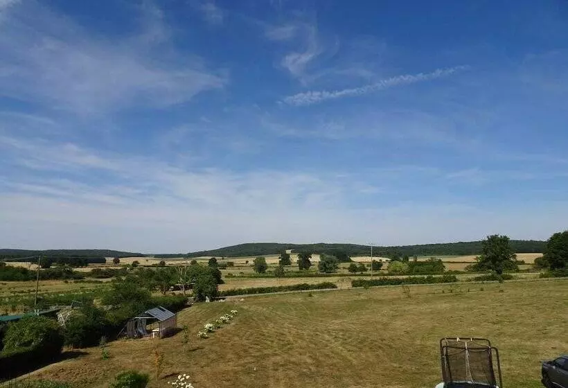 ペンション Les 2 Rivières Entre Yonne Et Cure