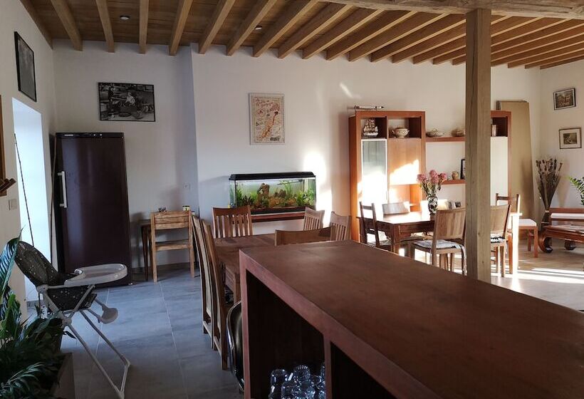 Пансион Les 2 Rivières Entre Yonne Et Cure