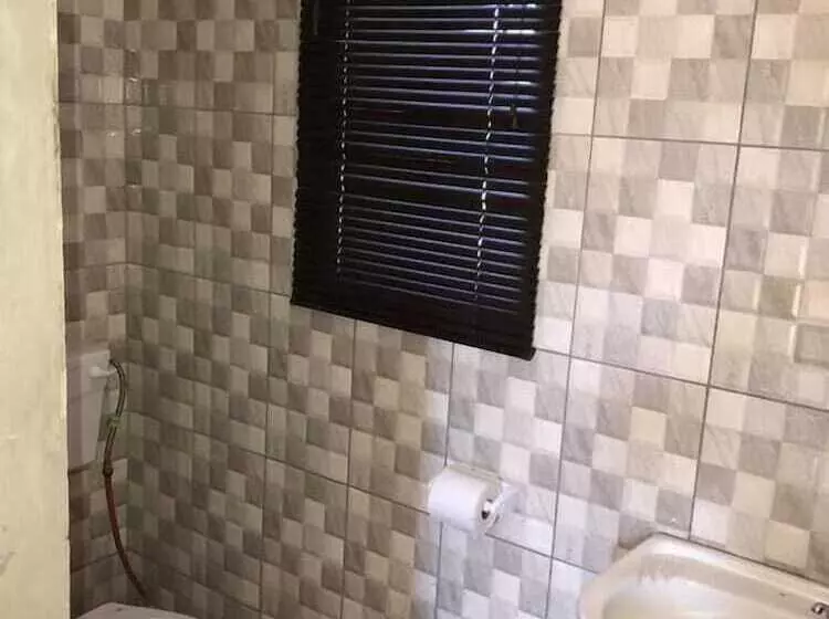 Majatalo Maite Villa Lodge