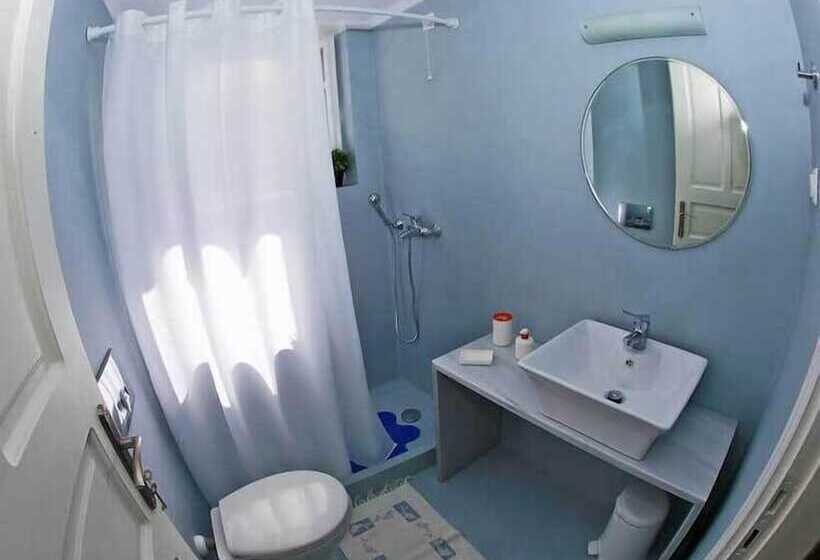 Pensão Theano Guesthouse