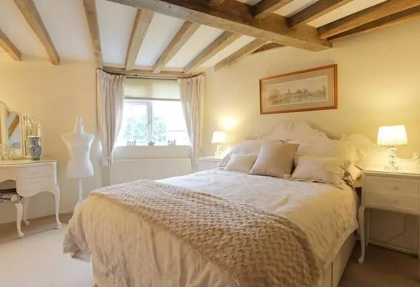 Pike Cottage