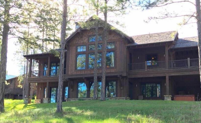 منتجع Wilderness Club