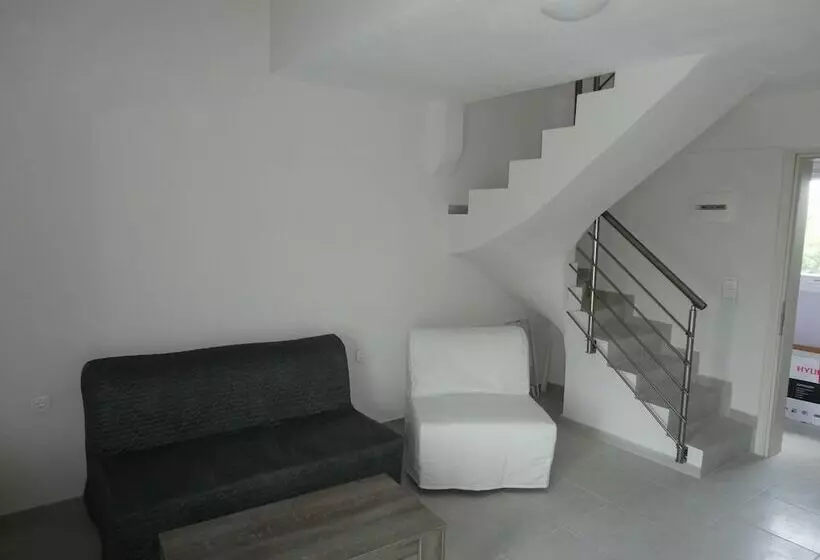 Villa Giotis Suite